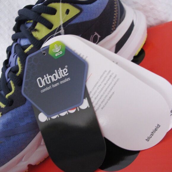 NIB - Diadora Mythos Blushield Volo 2 - Picture 3 of 10